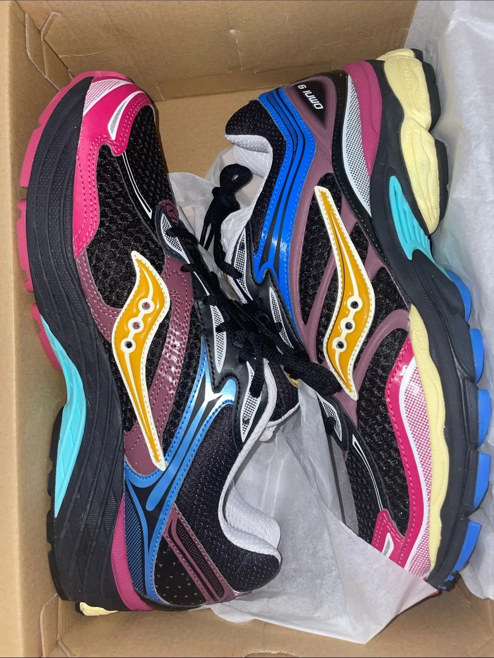 Saucony PROGRID OMNI 9